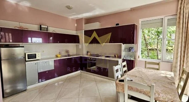 Агенция за недвижими имоти - Имоти Премиер - имот - 1056841, Цена: 165000 EUR