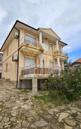 Къща Каблешково 4спални -  - снимка 19 - Имоти Премиер