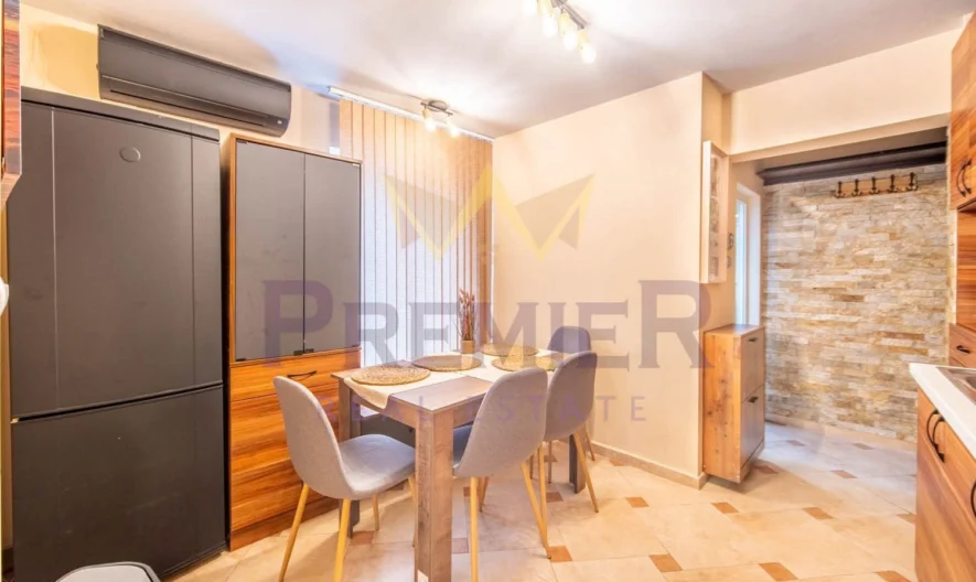 КЪЩА, КОЛХОЗЕН ПАЗАР -  - снимка 6 - Имоти Премиер