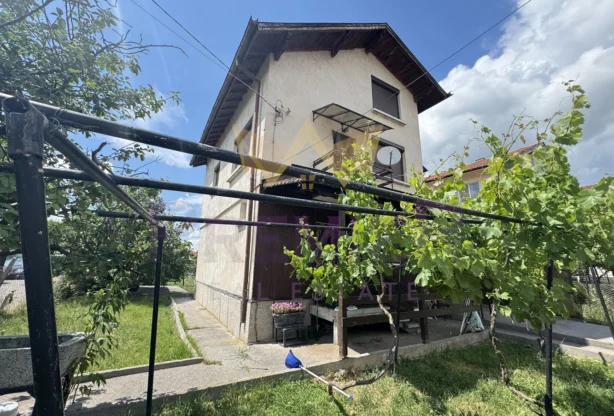 Агенция за недвижими имоти - Имоти Премиер - имот - 1226184, Цена: 169900 EUR