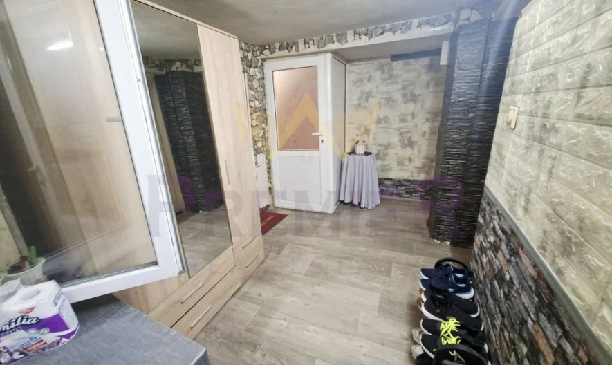 Къща кв. Христо Ботев - - снимка 5 - Имоти Премиер