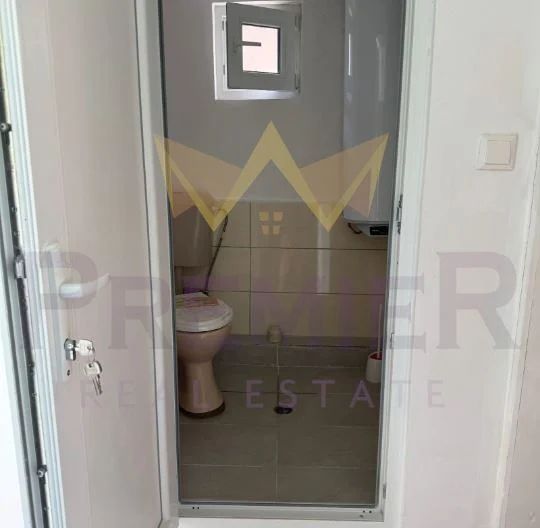 КЪЩА, М-Т СВЕТИ НИКОЛА -  - снимка 10 - Имоти Премиер