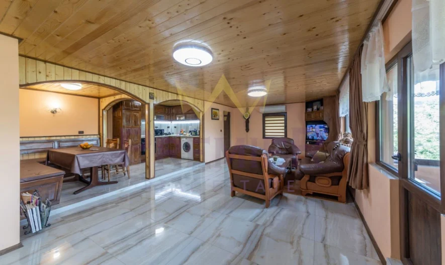 Къща м-т Траката 160кв.м -  - снимка 17 - Имоти Премиер