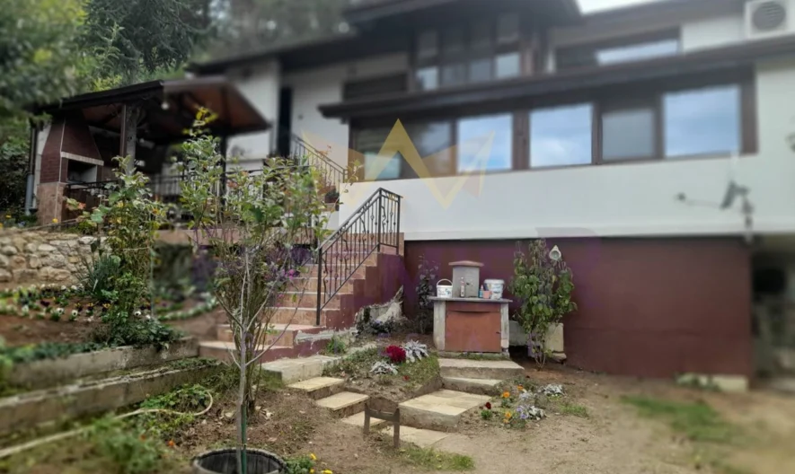 Къща м-т Траката 160кв.м -  - снимка 18 - Имоти Премиер