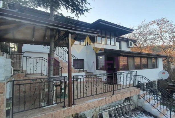 Агенция за недвижими имоти - Имоти Премиер - имот - 1101905, Цена: 295000 EUR