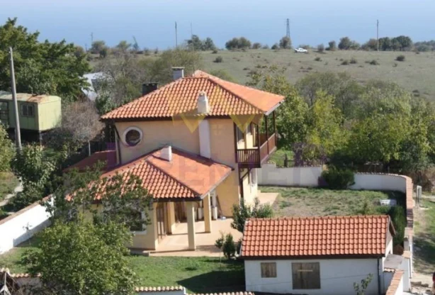 Агенция за недвижими имоти - Имоти Премиер - имот - 1053140, Цена: 180000 EUR