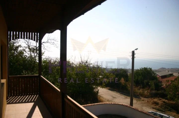 Къща на 2 етажа Село Емона акт 16 , готови документи за сделка - - снимка 7 - Имоти Премиер