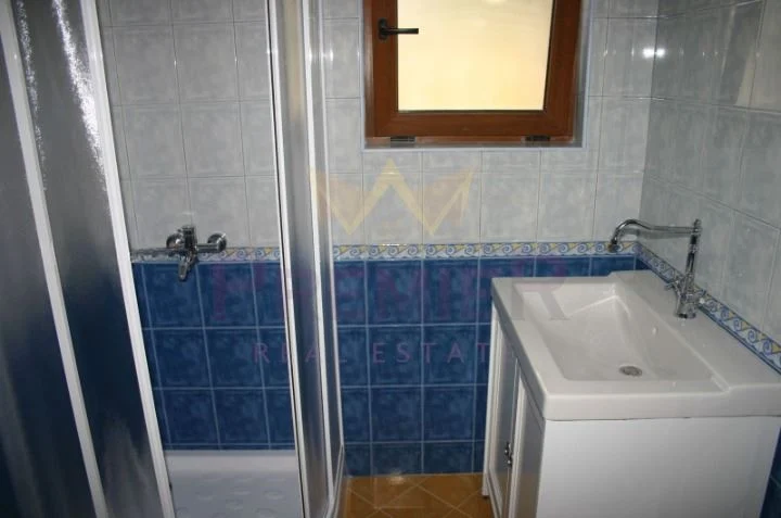 Къща на 2 етажа Село Емона акт 16 , готови документи за сделка - - снимка 9 - Имоти Премиер