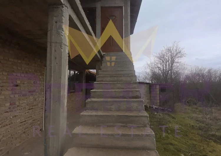 Къща на два етажа в с. Николаевка - - снимка 20 - Имоти Премиер