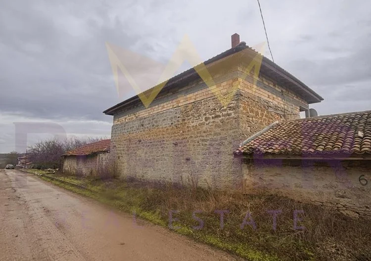 Къща на два етажа в с. Николаевка - - снимка 5 - Имоти Премиер