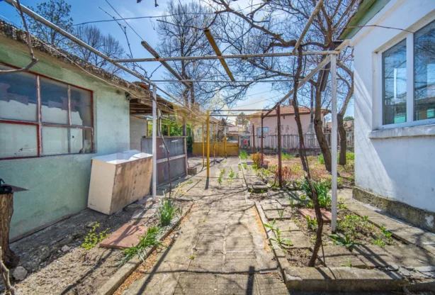 Агенция за недвижими имоти - Имоти Премиер - имот - 1201231, Цена: 82880 EUR