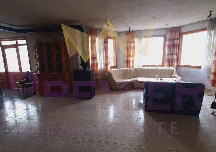 Къща на три етажа с.Долище - - снимка 12 - Имоти Премиер