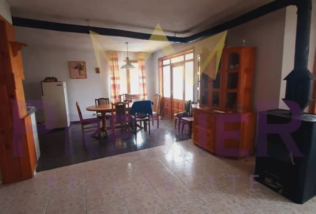 Агенция за недвижими имоти - Имоти Премиер - имот - 845672, Цена: 157900 EUR