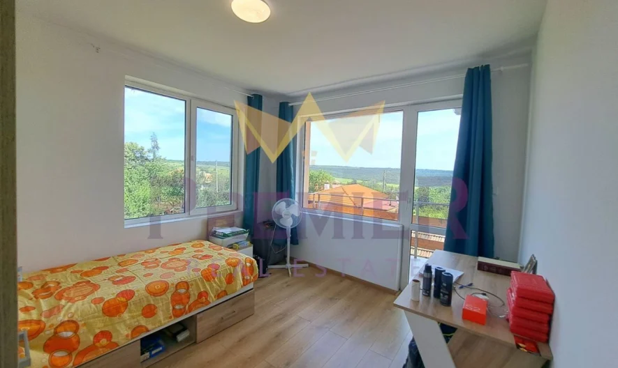 Къща на цената на тристаен 20 минути от центъра на град. Варна -  - снимка 12 - Имоти Премиер