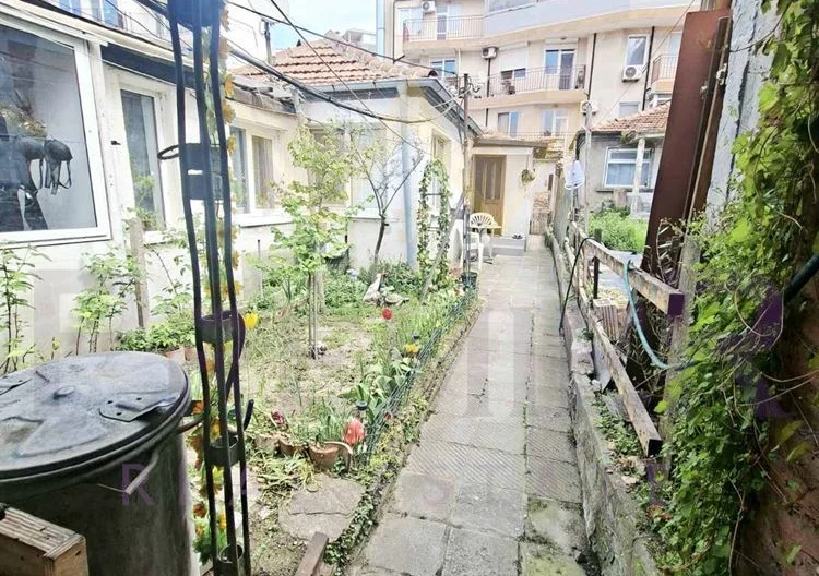 Къща Погребите -  - снимка 10 - Имоти Премиер