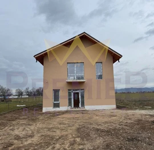 Къща пред АКТ 16 в с. Негован -  - снимка 14 - Имоти Премиер