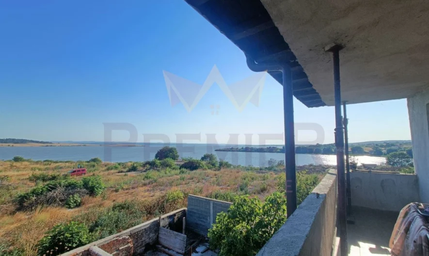 Къща с 180° панорамна гледка към язовир, на 5 мин. от Меден рудник -  - снимка 23 - Имоти Премиер