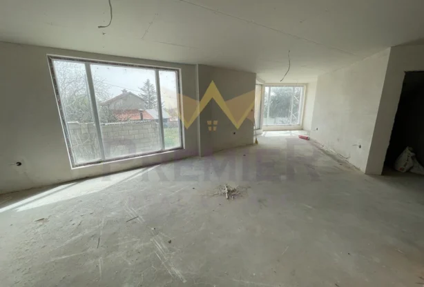 Агенция за недвижими имоти - Имоти Премиер - имот - 850342, Цена: 350000 EUR