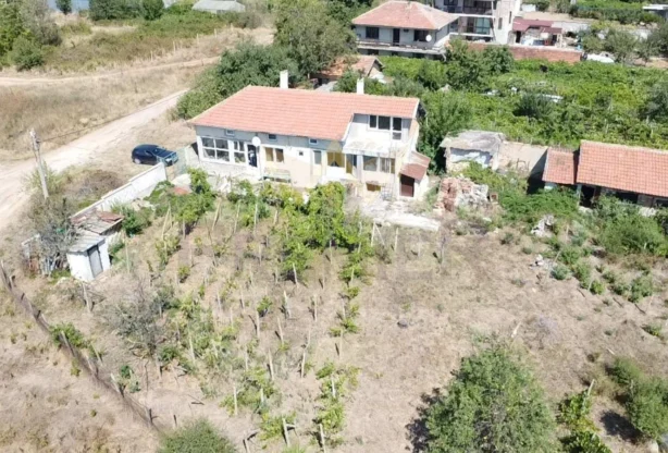 Агенция за недвижими имоти - Имоти Премиер - имот - 959205, Цена: 180000 EUR