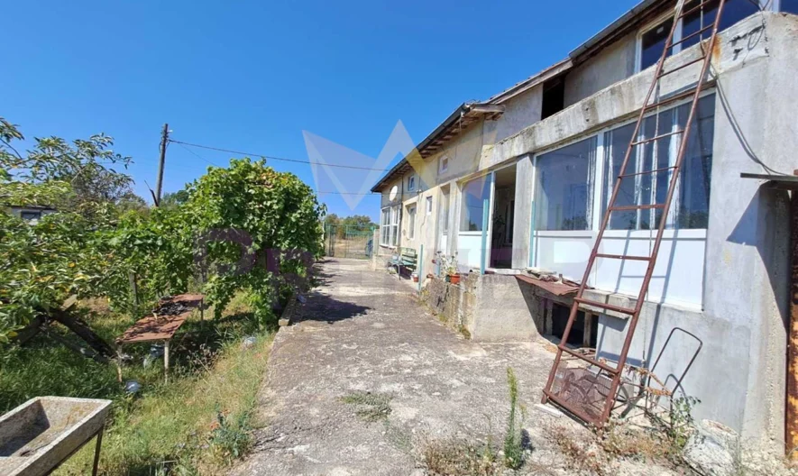 Къща с. Близнаци, обл. Варна -  - снимка 3 - Имоти Премиер