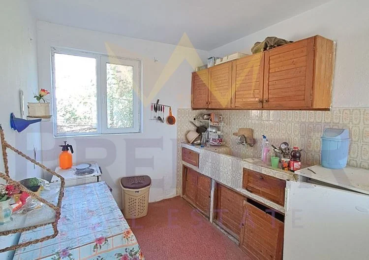 Къща с. Близнаци, обл. Варна -  - снимка 9 - Имоти Премиер