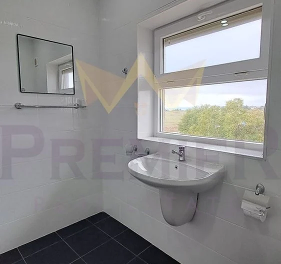 Къща с. Божурец, обл. Добрич -  - снимка 11 - Имоти Премиер