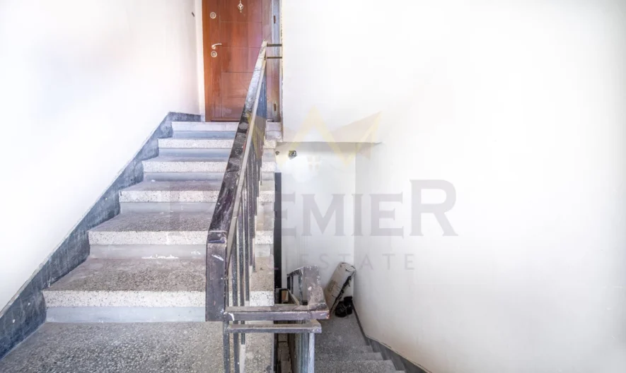 Къща с четири самостоятелни жилища, двор и паркоместа в кв. Виница, ул. Кастрица. -  - снимка 9 - Имоти Премиер