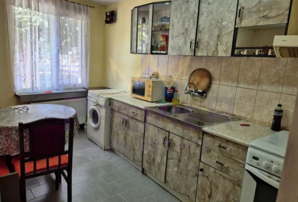 Агенция за недвижими имоти - Имоти Премиер - имот - 1069704, Цена: 77700 EUR