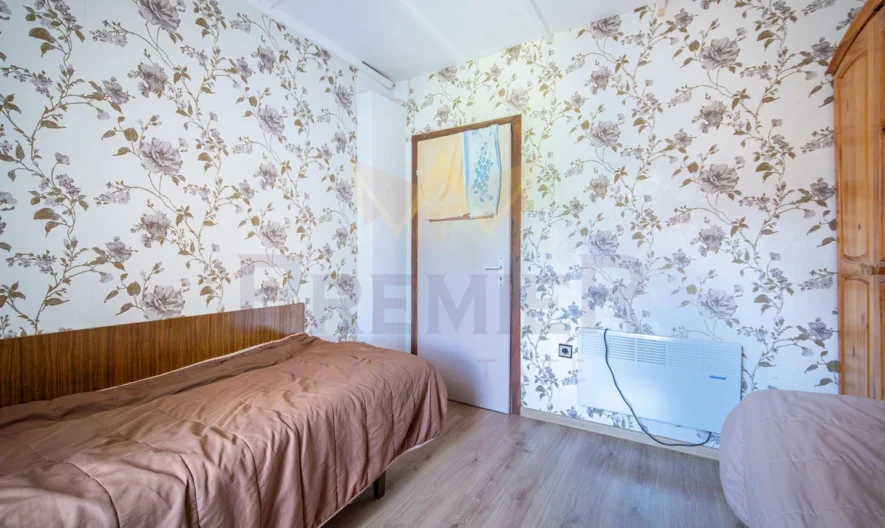 🌿 КЪЩА С ДУША В С. ДОЛИЩЕ | 1300 кв.м ДВОР | 210 кв.м РЗП -  - снимка 10 - Имоти Премиер