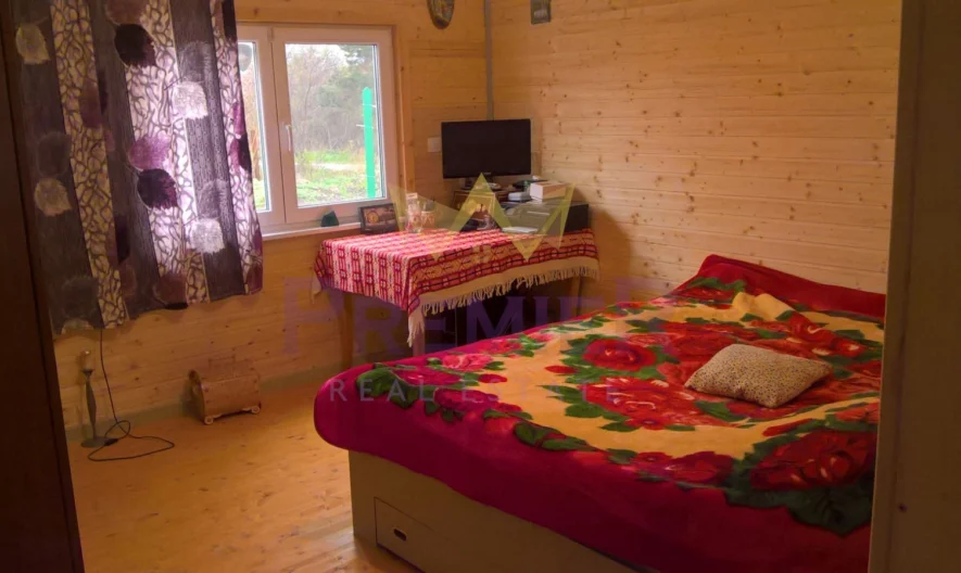 Къща с двор в с.Хаджи Димитър, обл.Добрич - - снимка 9 - Имоти Премиер