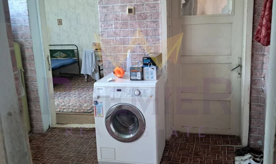 Къща с голям потенциал в село Устрем, община Тополовград -  - снимка 3 - Имоти Премиер