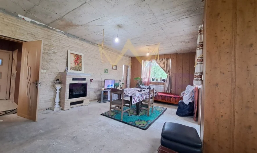 Къща с. Гроздьово, обл. Варна -  - снимка 19 - Имоти Премиер