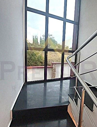 Къща с модерна архитерктура гр.Банкя -  - снимка 14 - Имоти Премиер