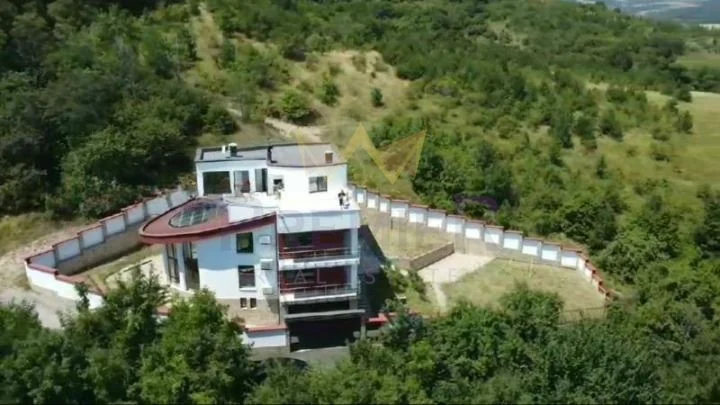 Къща с модерна архитерктура гр.Банкя -  - снимка 9 - Имоти Премиер