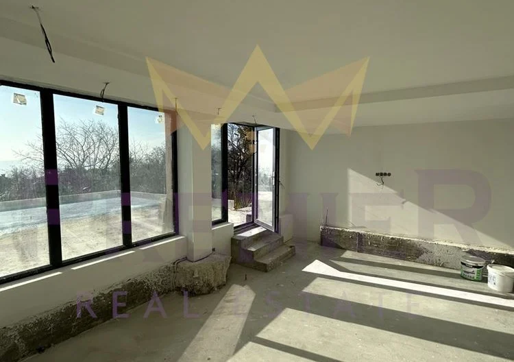 къща с морска панорама гр.Варна -  - снимка 5 - Имоти Премиер