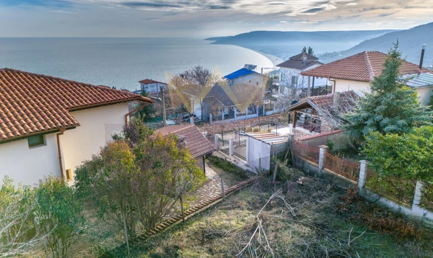 Къща с морска панорама в гр. Балчик – ТОП локация с гледка към Албена! -  - снимка 4 - Имоти Премиер