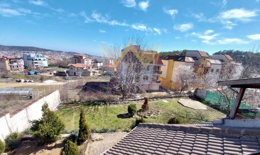 Къща с морска панорама в кв. Виница -  - снимка 15 - Имоти Премиер