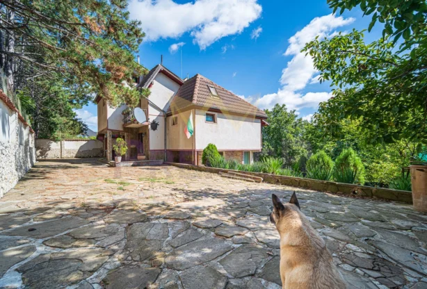 Агенция за недвижими имоти - Имоти Премиер - имот - 1246210, Цена: 395000 EUR