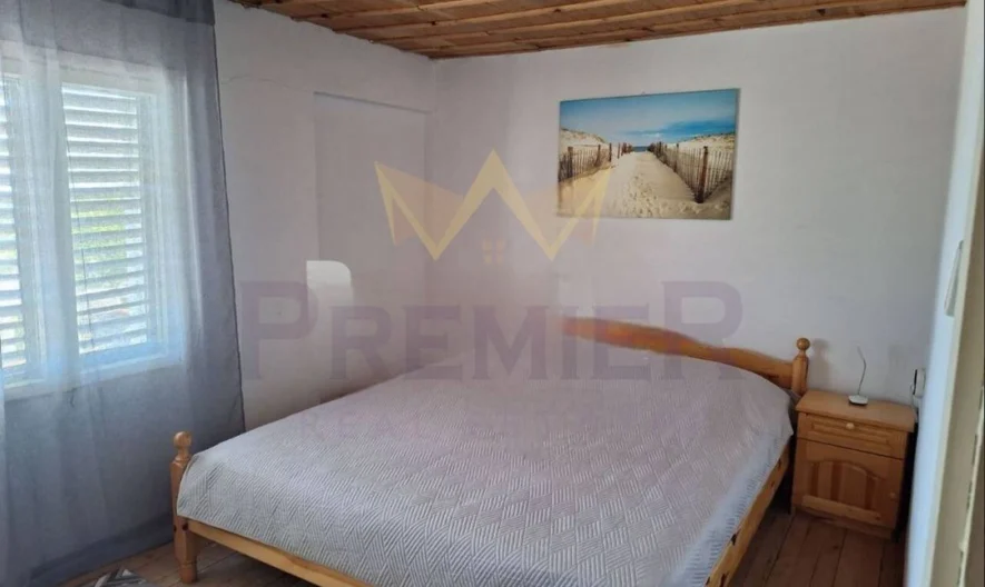 Къща с нескриваема морска панорама, с просторен двор и изключителна локация на в.з. Белите Скали в гр. Балчик, обл. Добрич -  - снимка 13 - Имоти Премиер