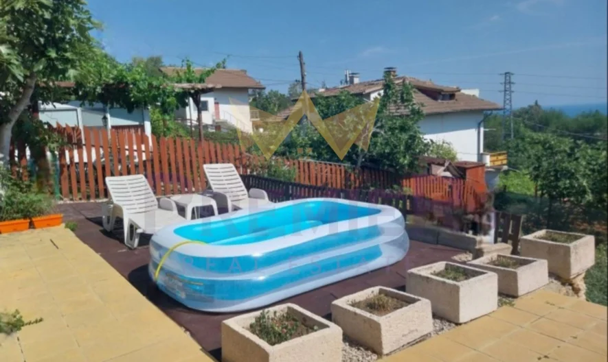 Къща с нескриваема морска панорама, с просторен двор и изключителна локация на в.з. Белите Скали в гр. Балчик, обл. Добрич -  - снимка 15 - Имоти Премиер