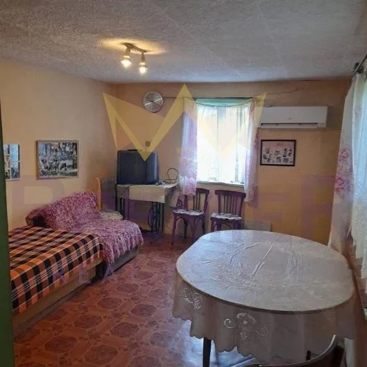 Къща с просторен двор и отлична локация в с. Разделна, обл. Варна - - снимка 11 - Имоти Премиер