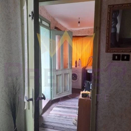 Къща с просторен двор и отлична локация в с. Разделна, обл. Варна - - снимка 12 - Имоти Премиер