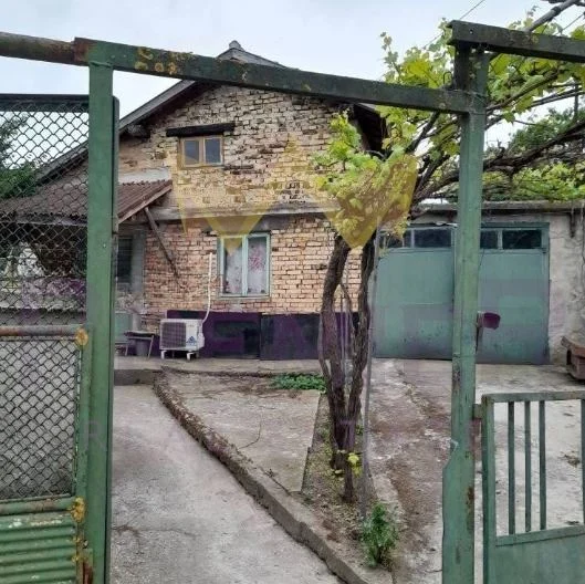 Къща с просторен двор и отлична локация в с. Разделна, обл. Варна - - снимка 16 - Имоти Премиер