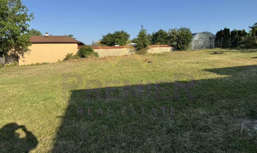 Къща с просторен двор и отлична локация в с. Водица, област Варна -  - снимка 15 - Имоти Премиер