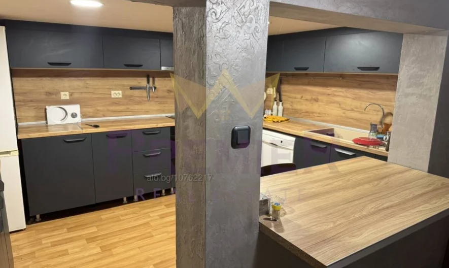 Къща с просторен двор и отлична локация в с. Водица, област Варна -  - снимка 3 - Имоти Премиер