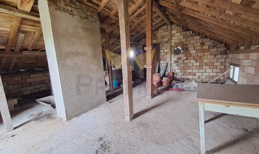 Къща с. Равна гора, обл. Варна -  - снимка 19 - Имоти Премиер