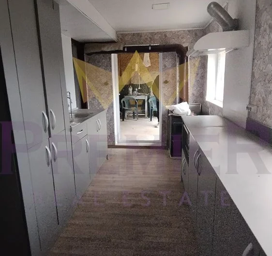 Къща с РЗП 240 кв.м. и двор 1550 кв.м. село Щипско - - снимка 16 - Имоти Премиер