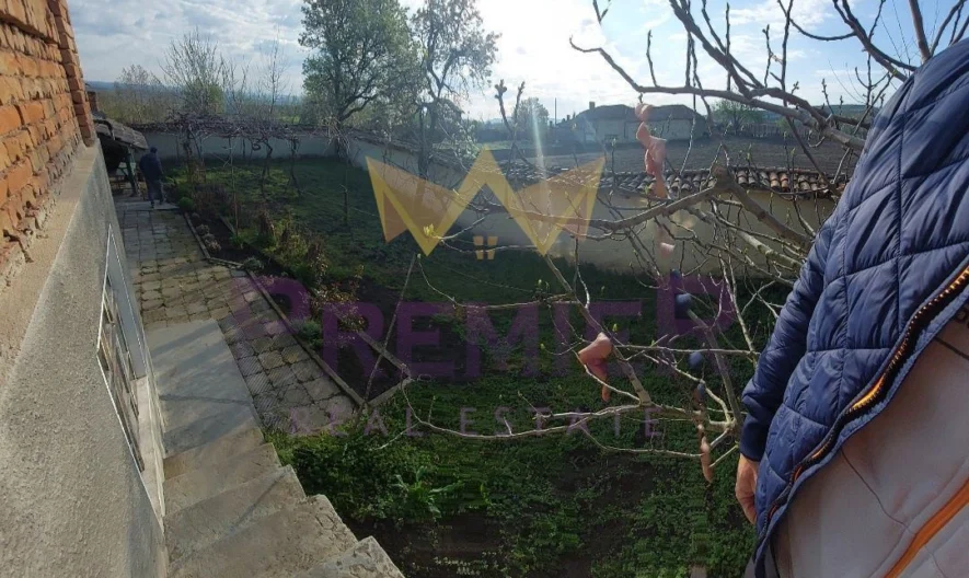 Къща с. Славейково, обл. Варна -  - снимка 8 - Имоти Премиер