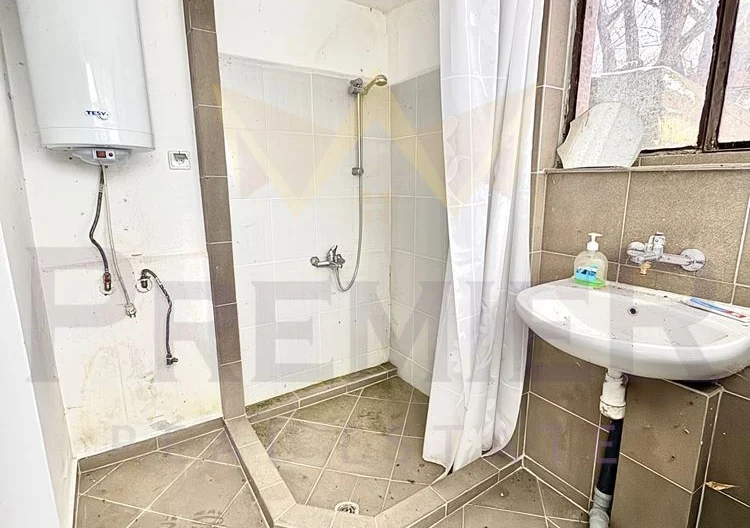 Къща, с. Томсън -  - снимка 7 - Имоти Премиер