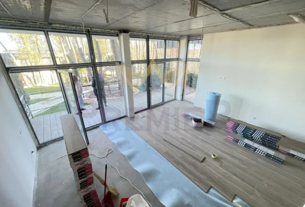 Агенция за недвижими имоти - Имоти Премиер - имот - 1185474, Цена: 298000 EUR